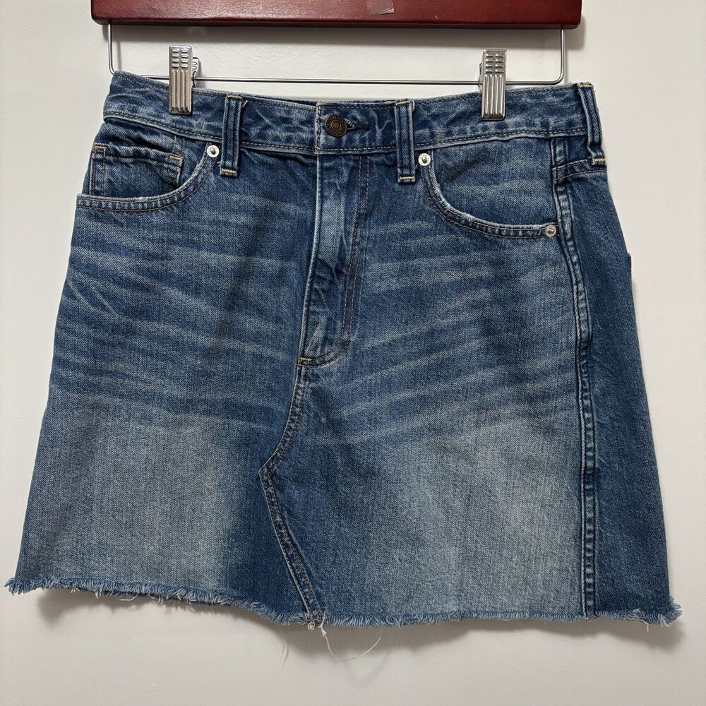 Abercrombie & Fitch Size 28 Mini Denim Skirt Raw Hem Light Wash